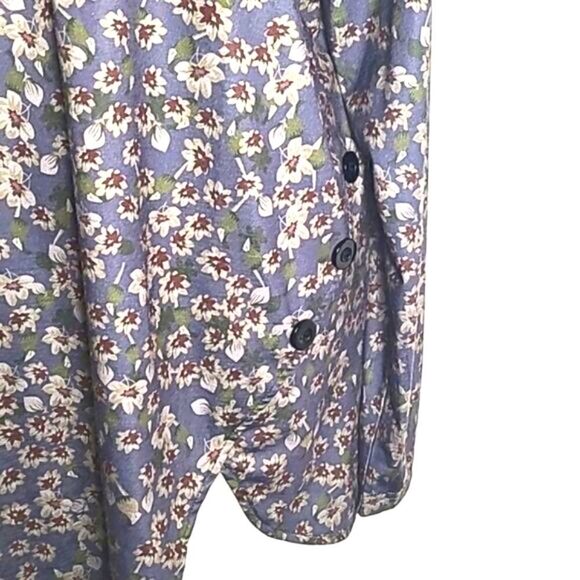 Gray Tunic Top with Maroon Flowers, Big Zipper at Neckline,  Size XXL - Picture 4 of 8